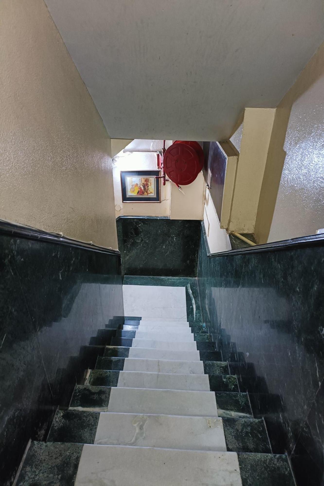 Hotel Indraprastha Delhi  Exteriör bild