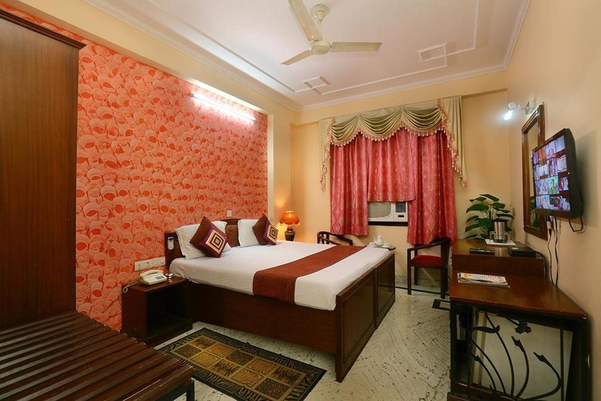 Hotel Indraprastha Delhi  Exteriör bild