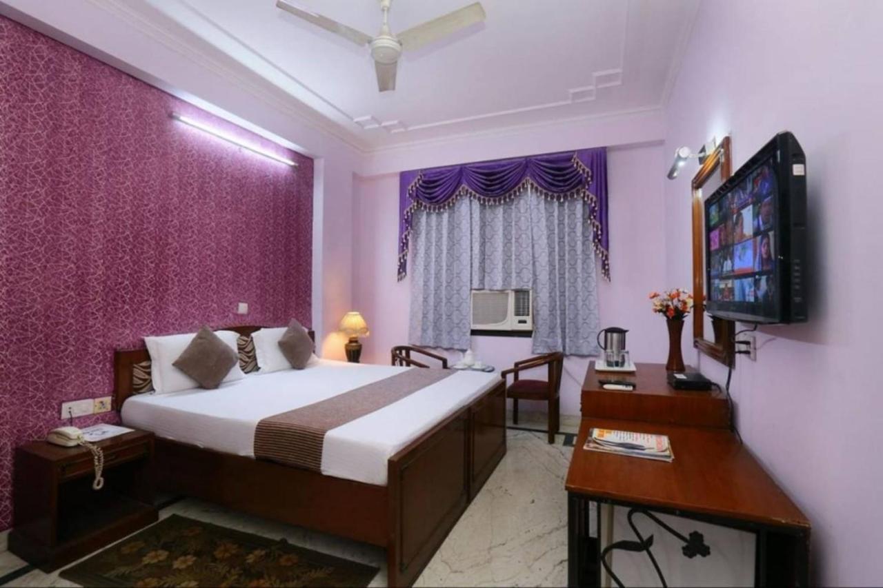 Hotel Indraprastha Delhi  Exteriör bild
